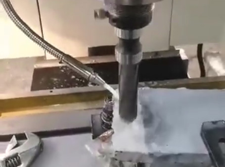 ZK5140-1的(de)數控鑽床(chuang)視頻